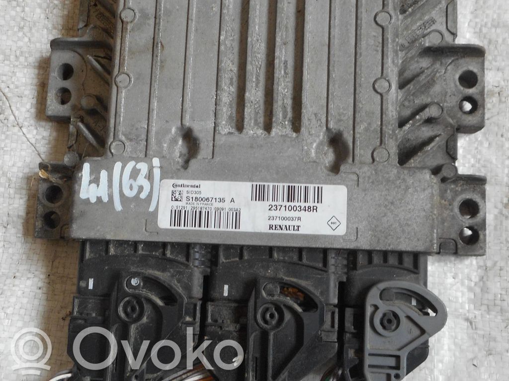 Renault Megane III Engine control unit/module 