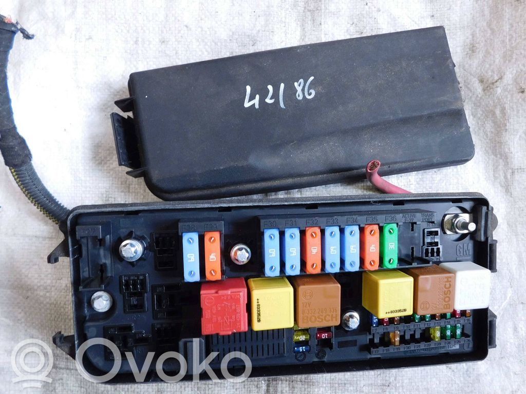 Opel Vectra C Módulo de fusible 