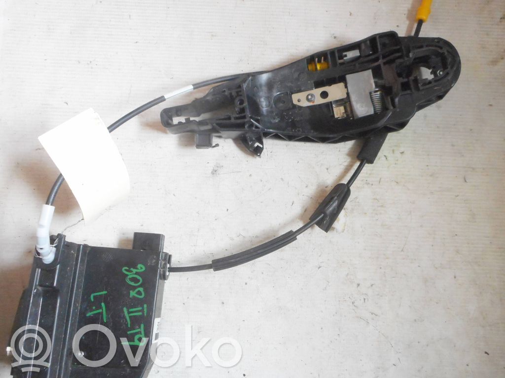 Peugeot 308 Zamek drzwi tylnych 