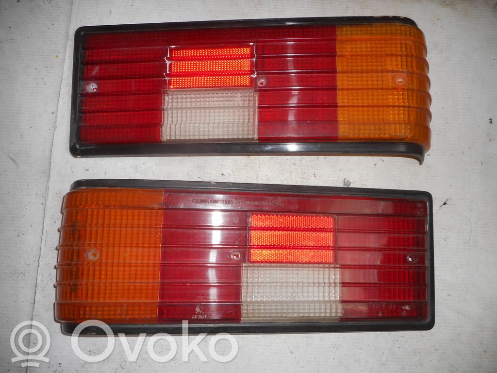 Lampa tylna   1220227