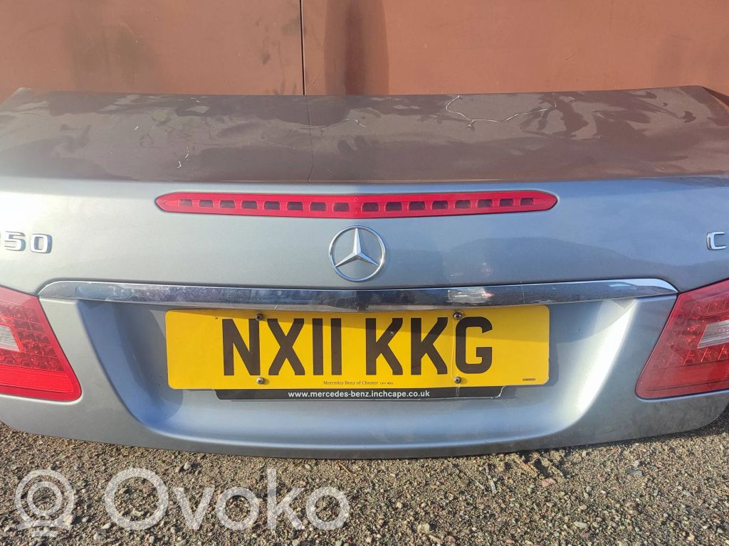 Mercedes-Benz E C207 W207 Tailgate/trunk/boot lid 