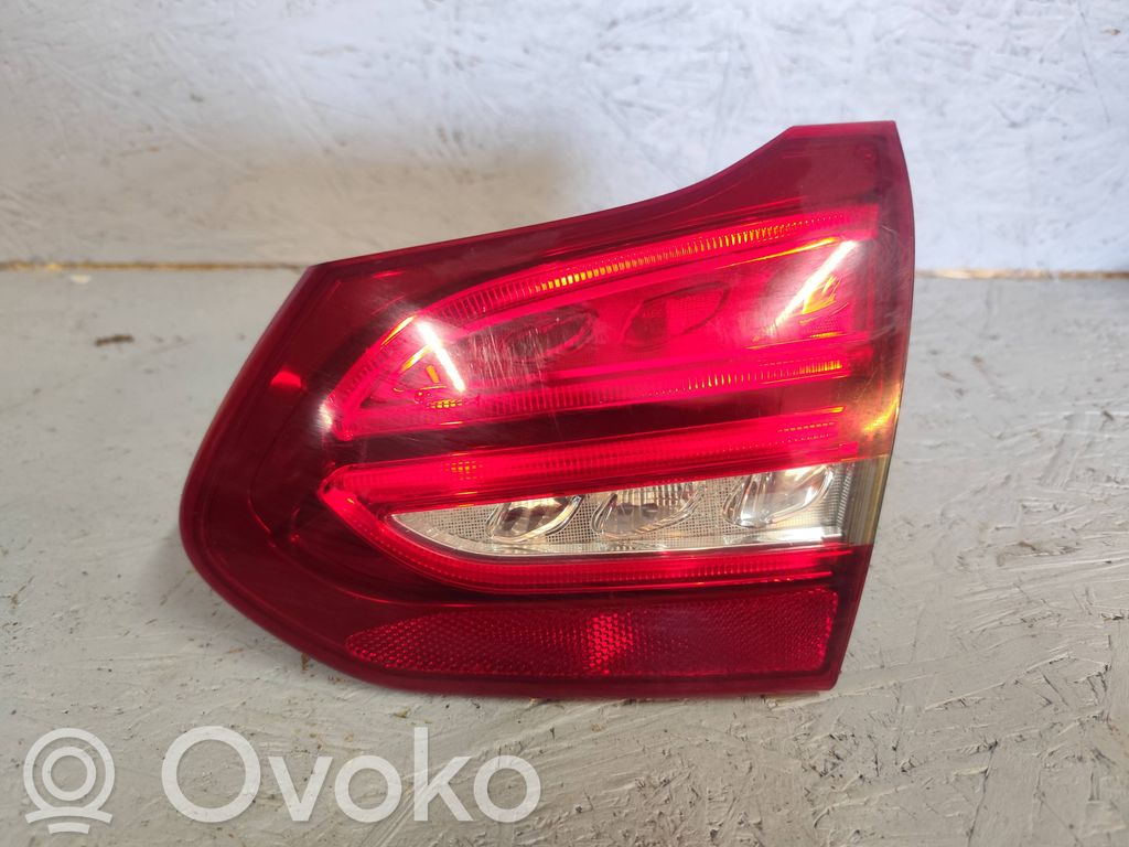 Mercedes-Benz C W205 Lampy tylnej klapy bagażnika 