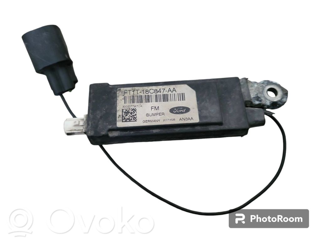 Amplificador de antena aérea   FT1T18C847AA,FT1T18C847AA