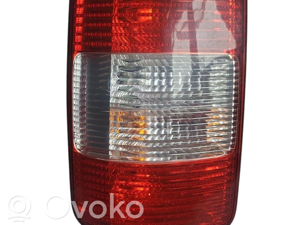 Volkswagen Caddy Lampa tylna 