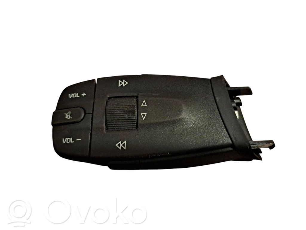 Skoda Roomster (5J) Interruptor de control multifunción 
