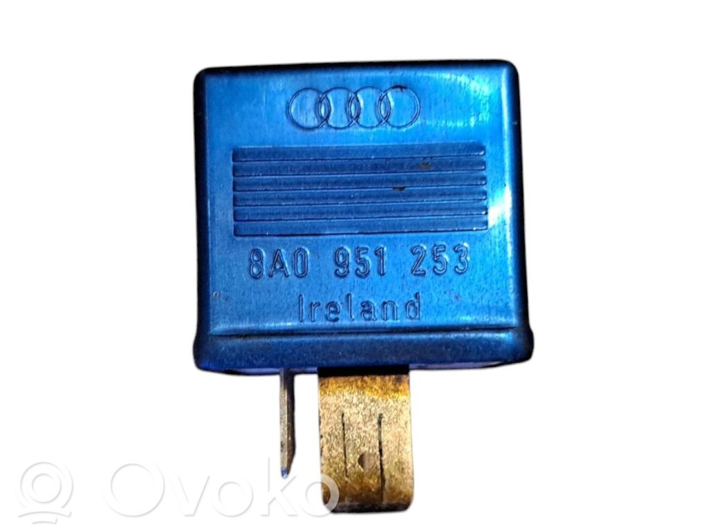 Audi A6 S6 C5 4B Muu rele 
