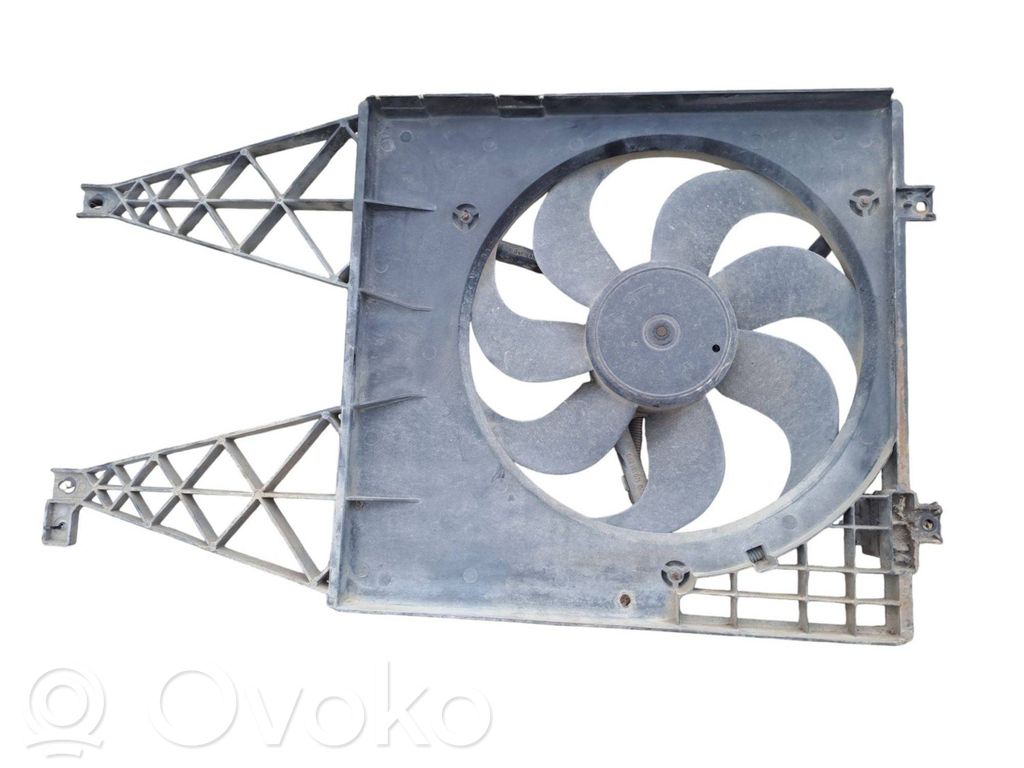 Audi A3 S3 8L Elektrisks radiatoru ventilators 