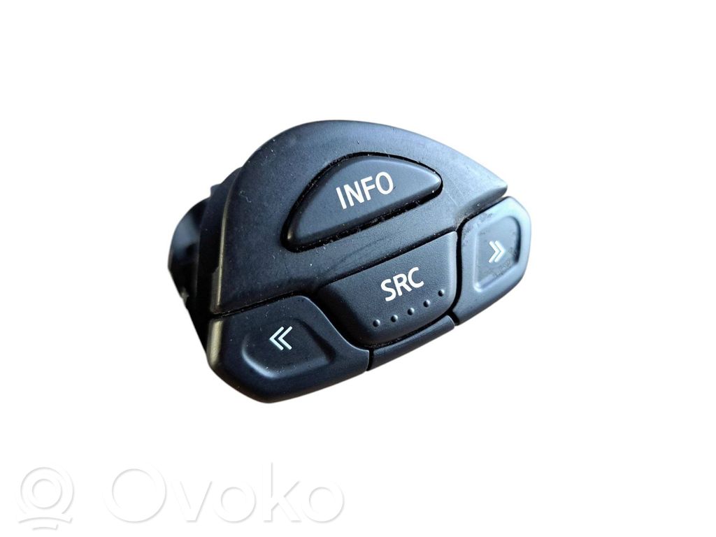 Nissan Primera Interruptor de control multifunción 