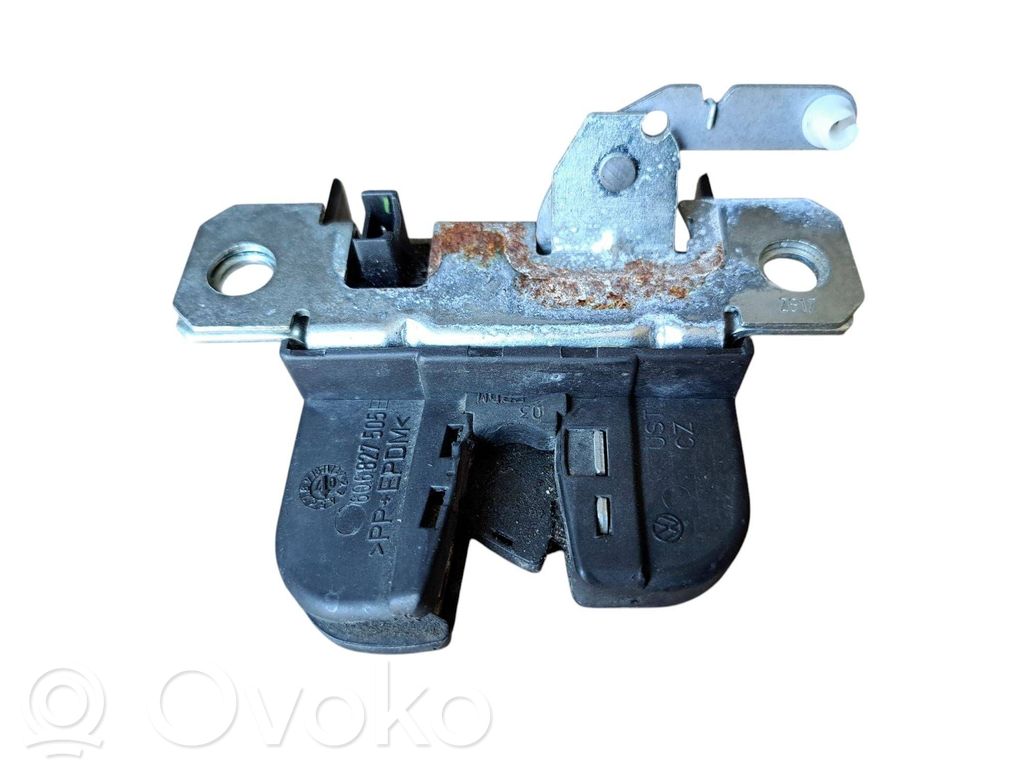 Volkswagen Polo IV 9N3 Tailgate/trunk/boot lock/catch/latch 
