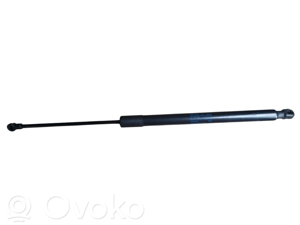 Volkswagen Golf VII Tailgate/trunk strut/damper 