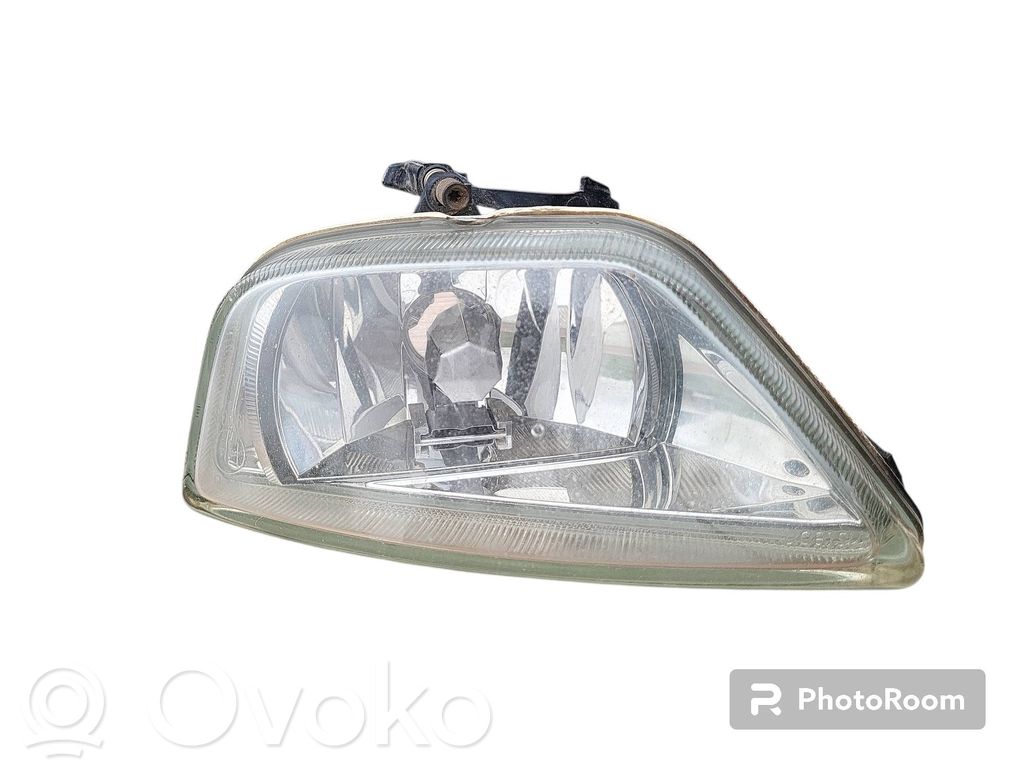 Ford Focus Miglas lukturis priekšā 