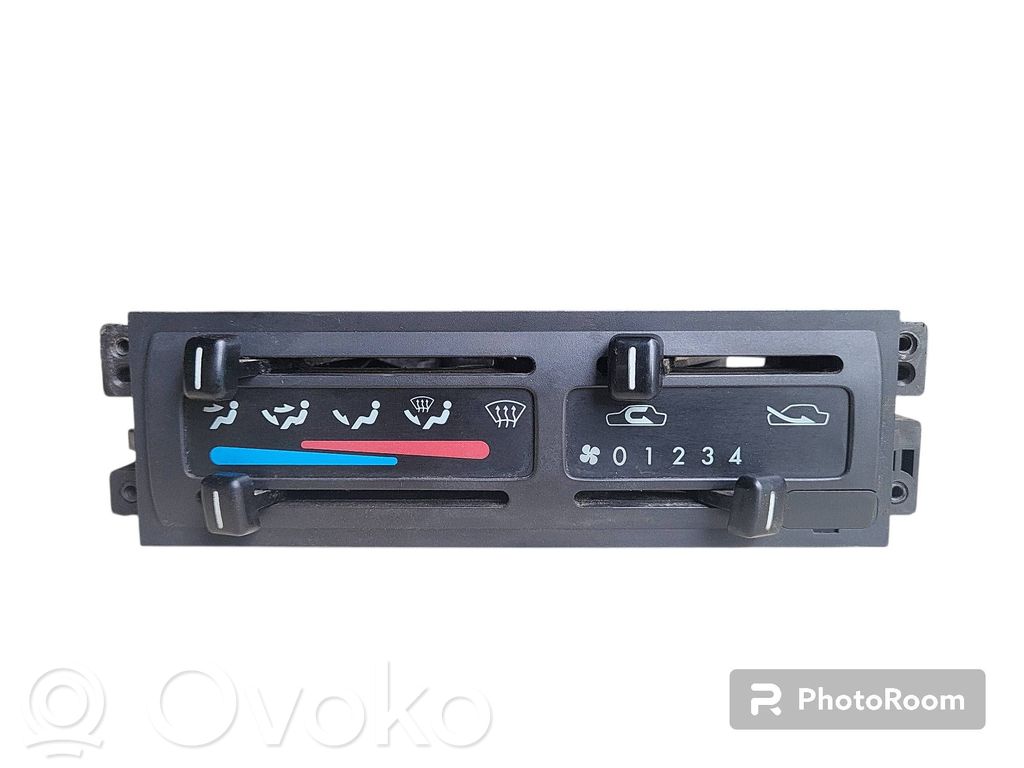 Nissan Terrano Climate control unit 