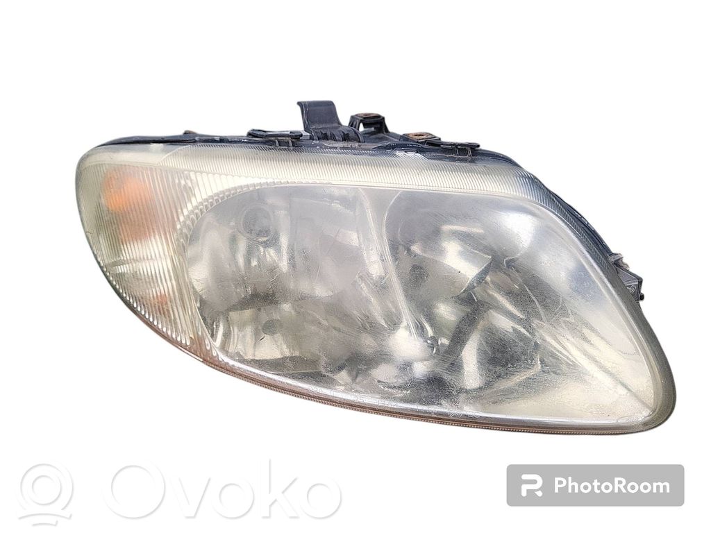 Chrysler Voyager Headlight/headlamp 