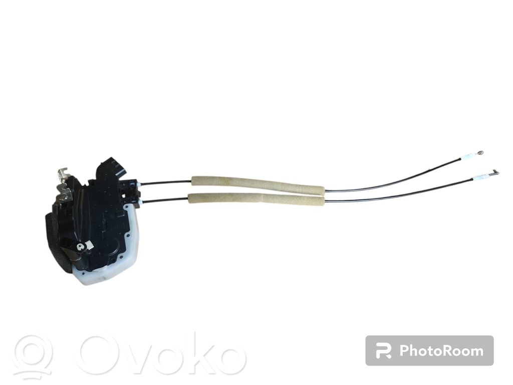 Zamek drzwi przednich   T8011420,SW1M6802