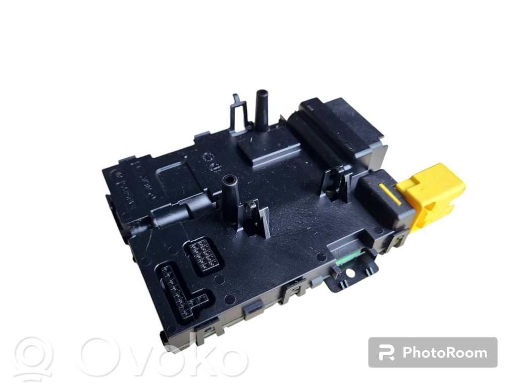 Volkswagen PASSAT B6 Steering angle sensor 