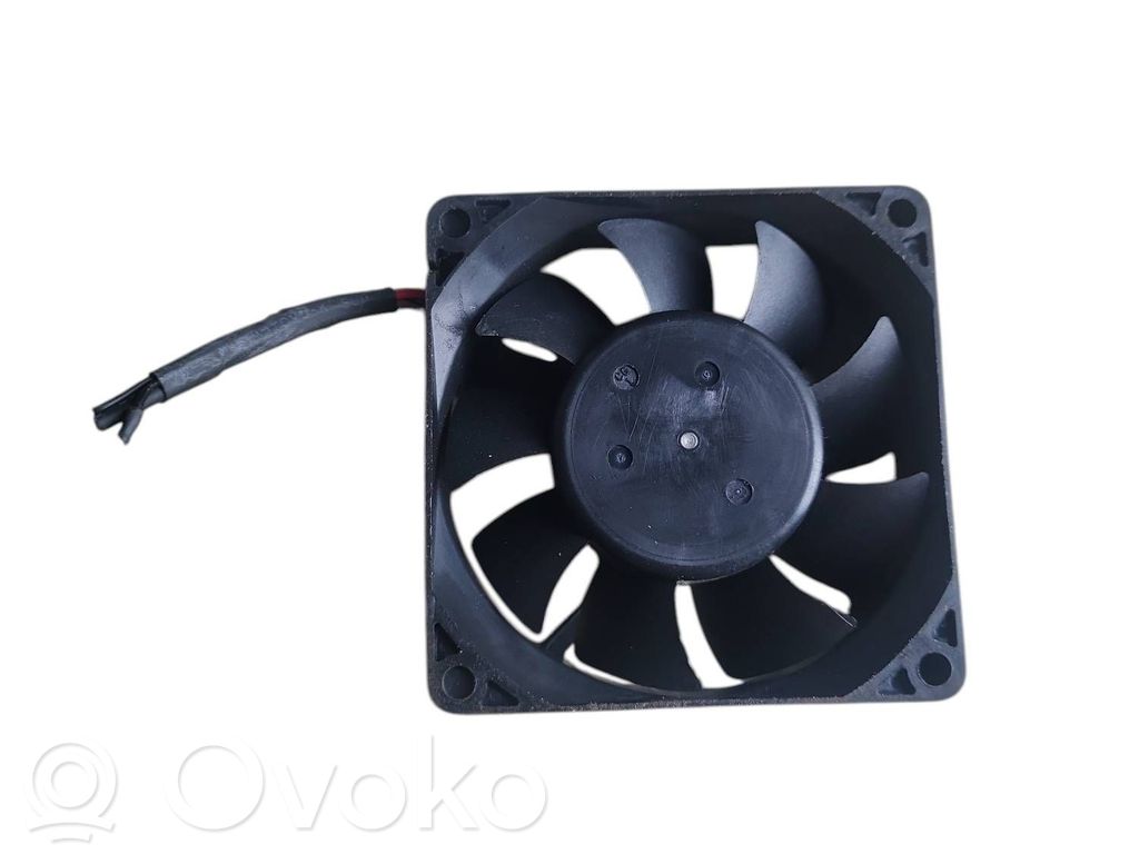 BMW i3 Engine control unit/module fan 