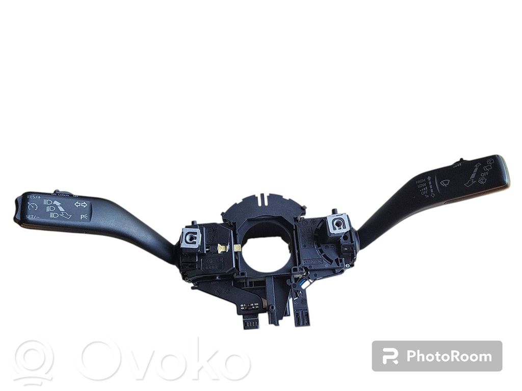 Volkswagen Golf V Interruptor/palanca de limpiador de luz de giro 