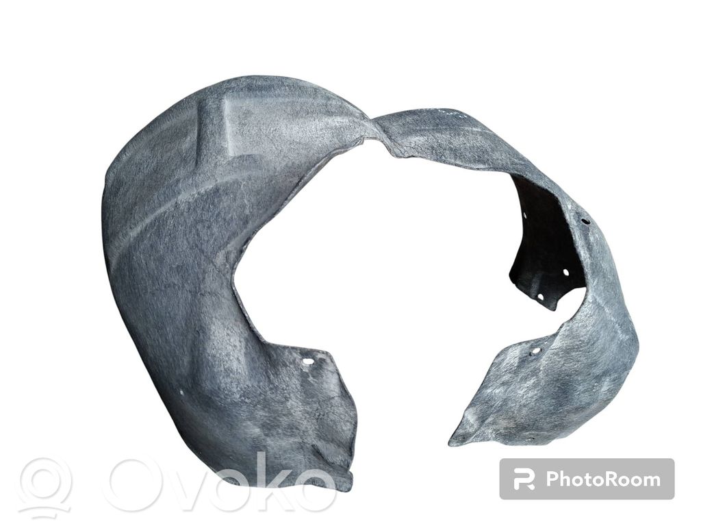 Front wheel arch liner splash guards