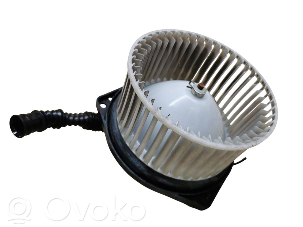 Subaru Forester SH Mazā radiatora ventilators 