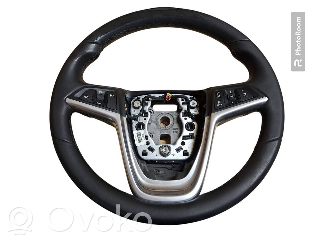 Opel Insignia A Steering wheel 