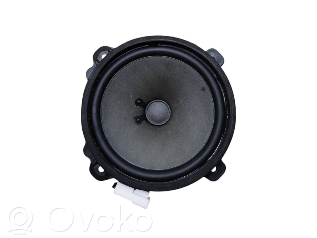 Opel Antara Rear door speaker 