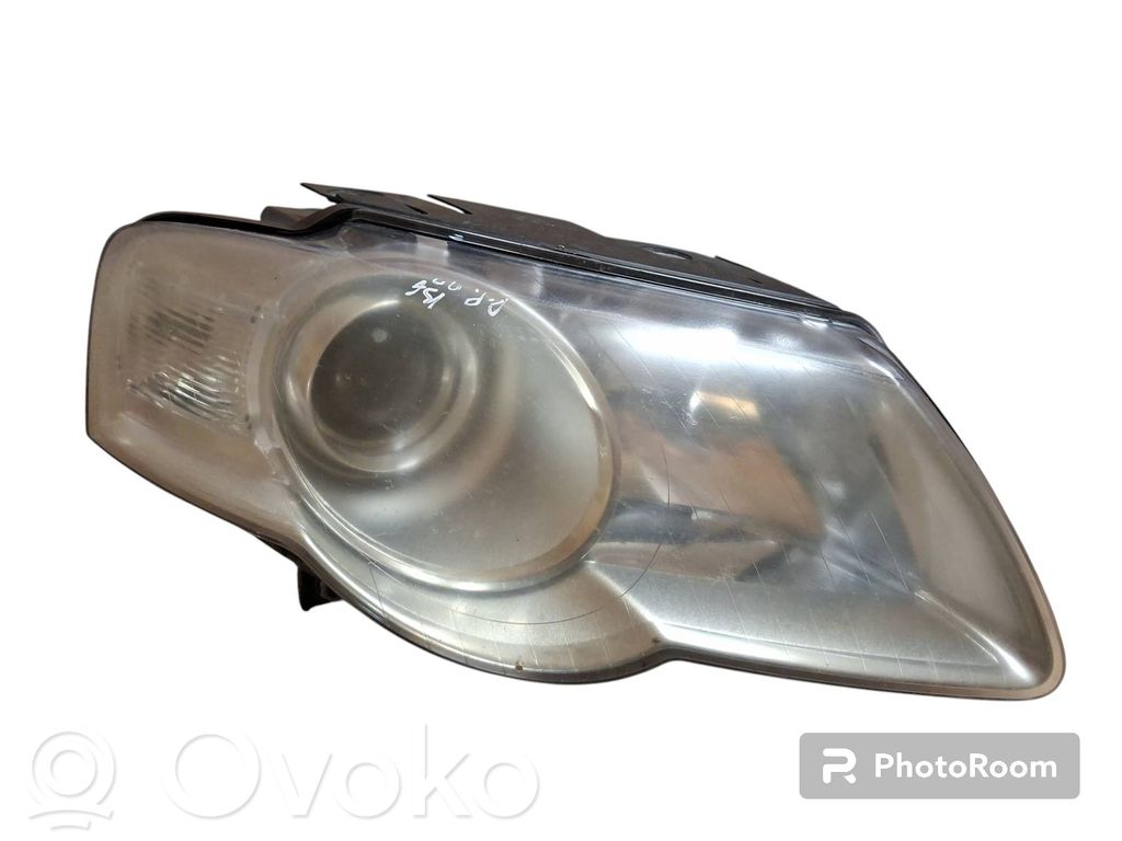 Volkswagen PASSAT B6 Lampa przednia 