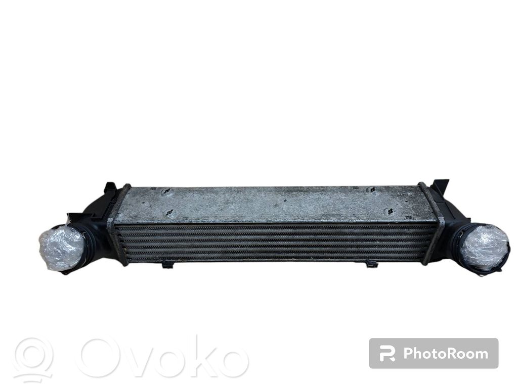 BMW 3 E90 E91 Interkūlerio radiatorius 