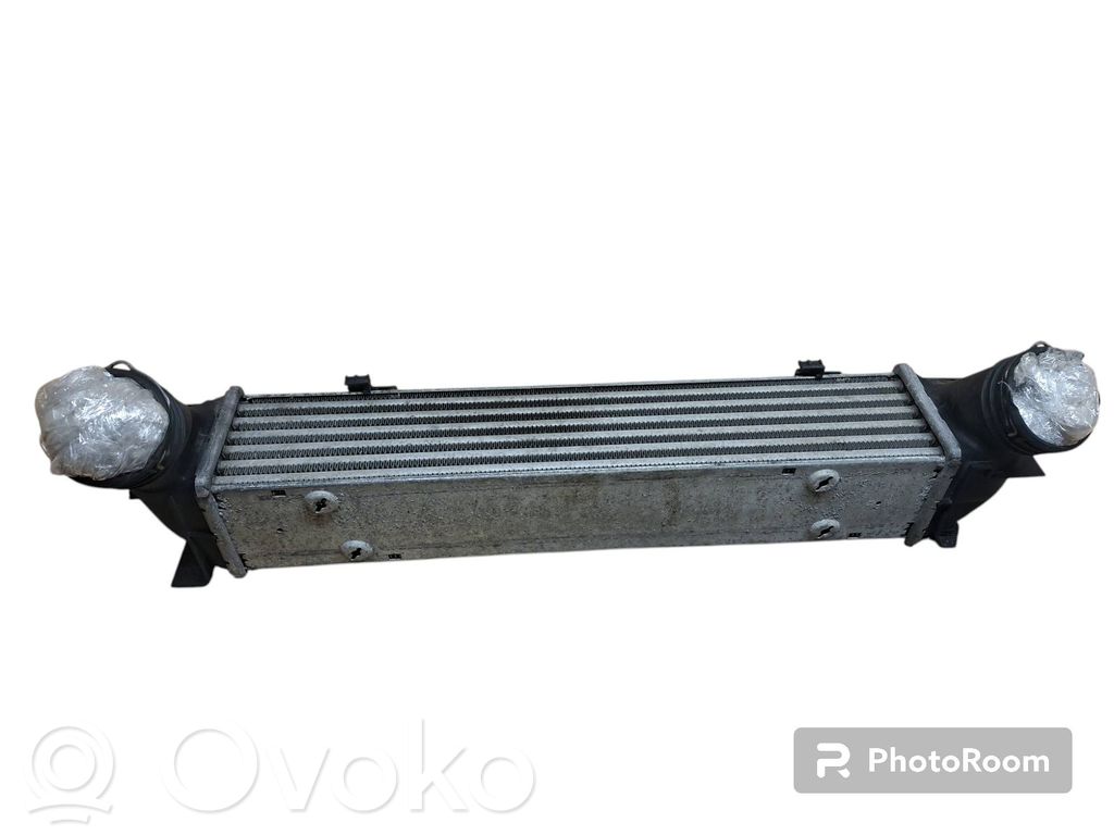 BMW 3 E90 E91 Intercooler radiator 