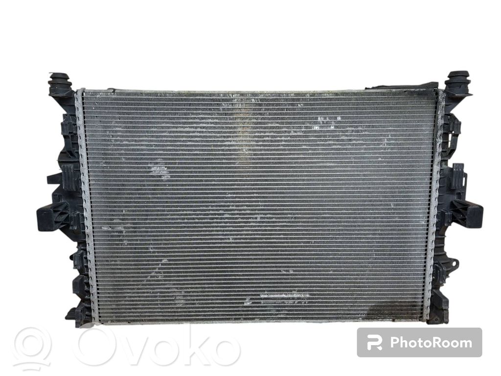 Ford Mondeo MK IV Aušinimo skysčio radiatorius 