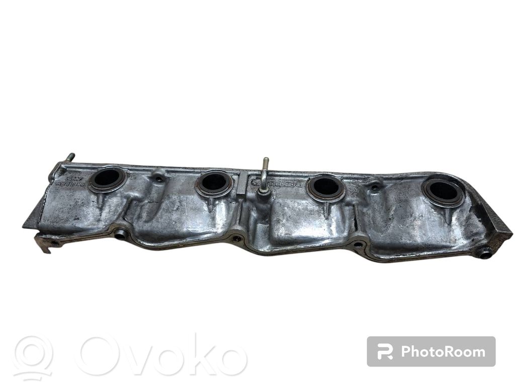 Mazda 6 Rocker cam cover 