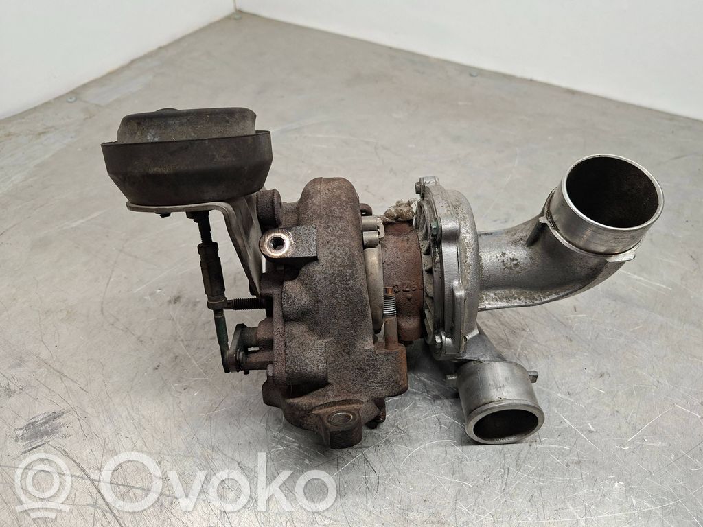 Toyota Avensis T250 Turbina 