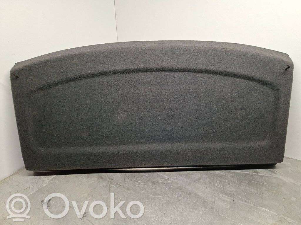 Volkswagen Golf VI Hattuhylly 