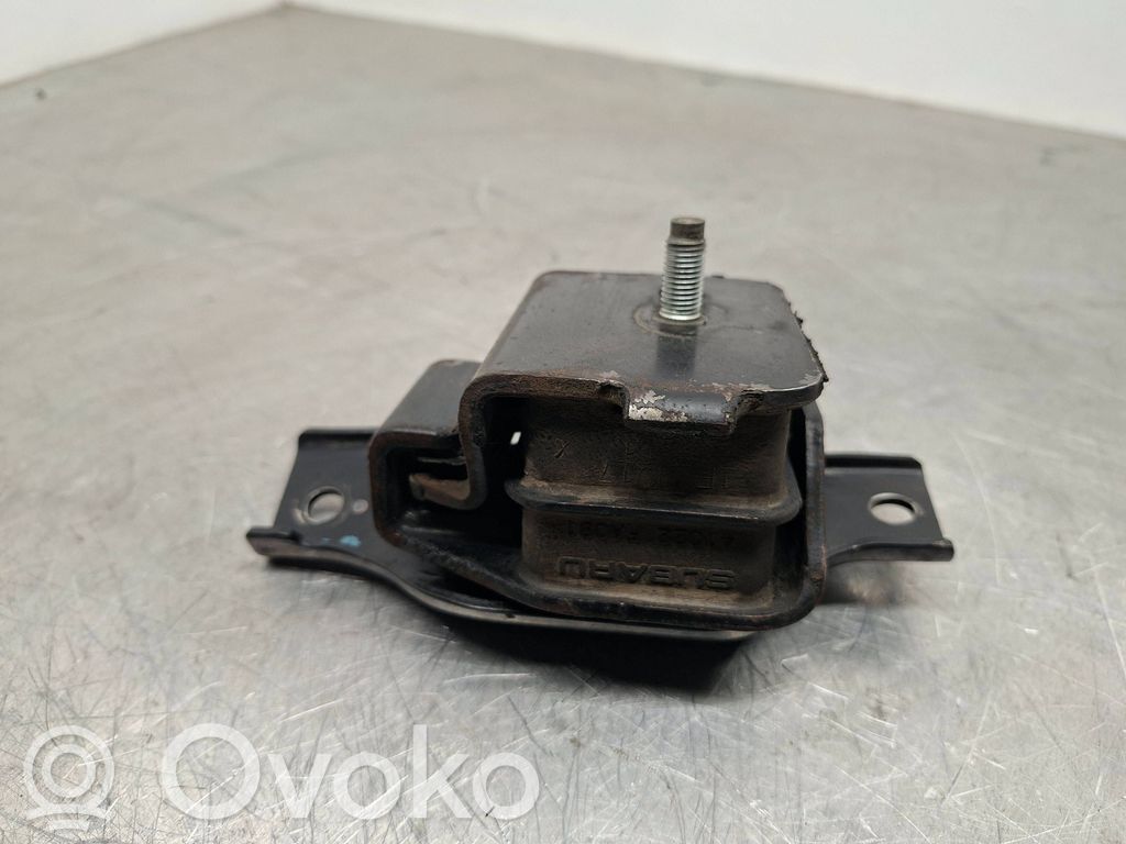 Subaru Forester SG Engine mount bracket 
