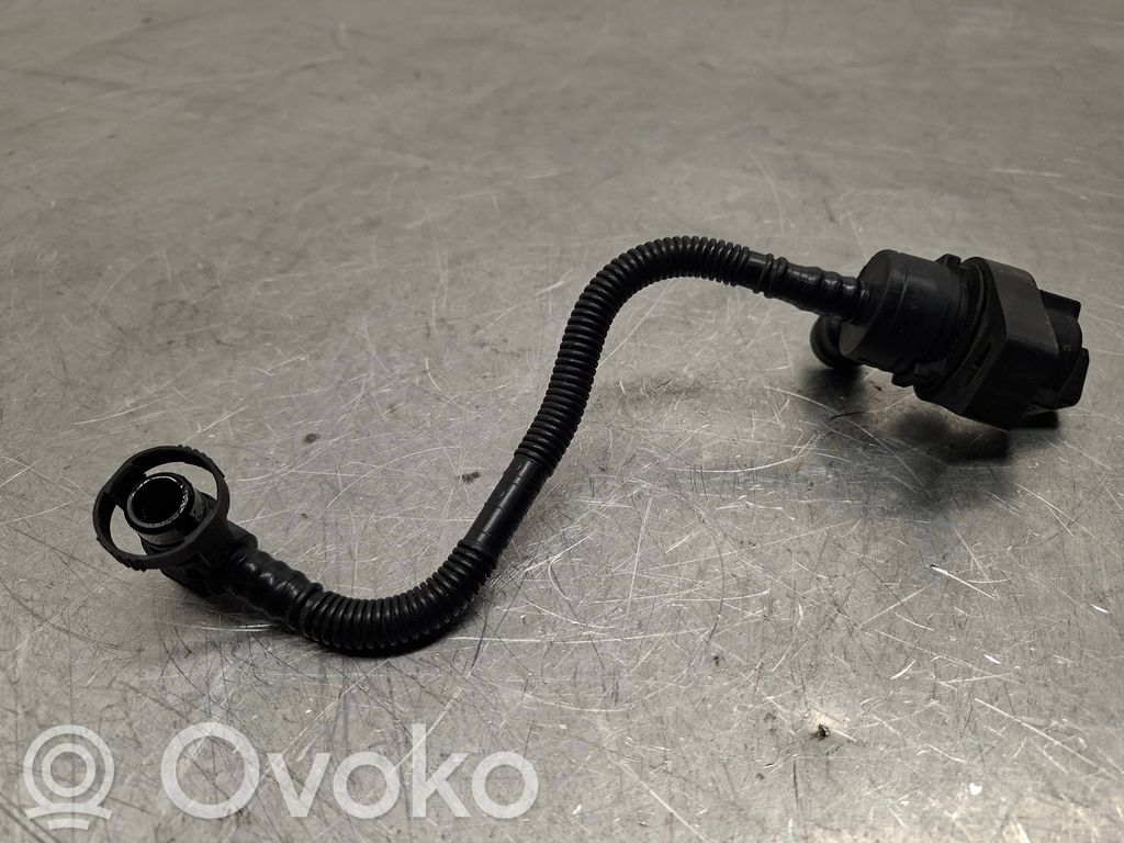 BMW 1 E81 E87 Solenoidinis vožtuvas 