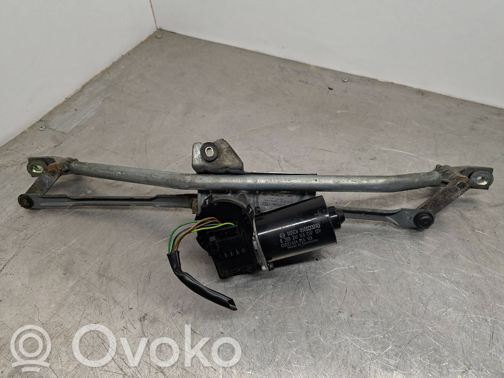Audi A6 S6 C5 4B Mechanizm i silniczek wycieraczek szyby przedniej / czołowej 