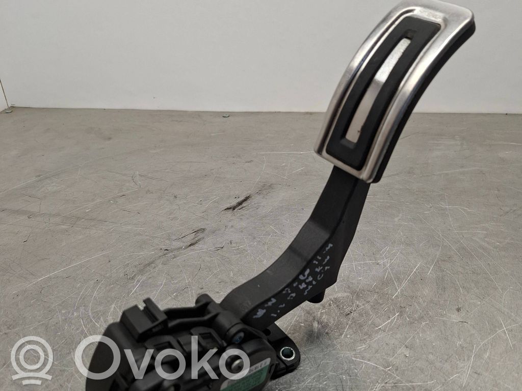 Volkswagen Polo V 6R Pedal del acelerador 