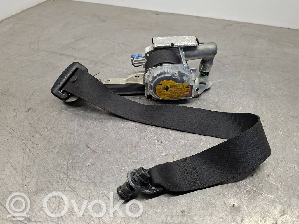 Mitsubishi Lancer VIII Cinturón delantero 