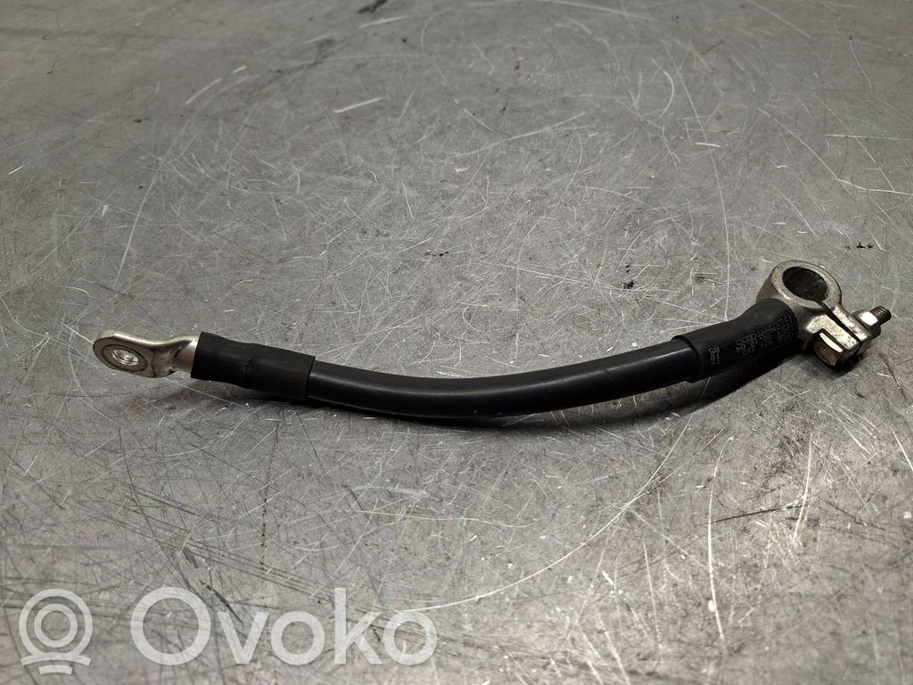 Audi A6 S6 C6 4F Minus / Klema / Przewód akumulatora 