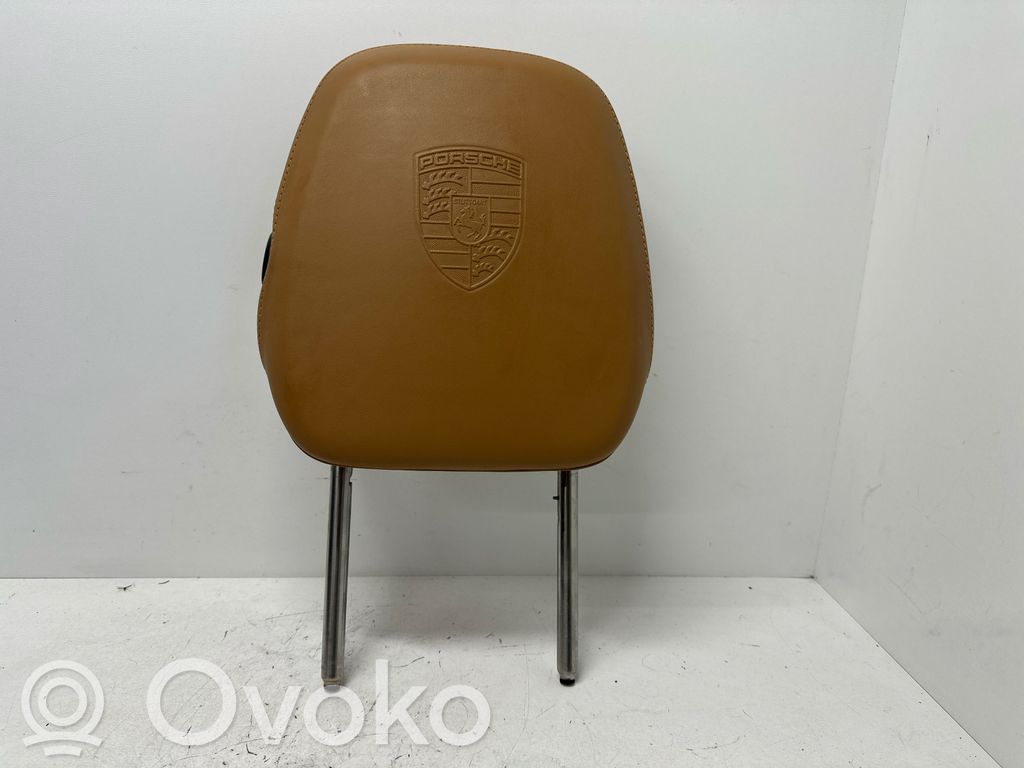 Porsche Cayenne (92A) Zagłówek fotela przedniego 