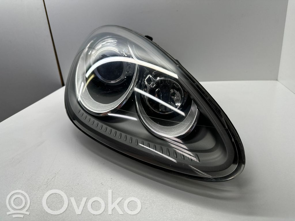 Porsche Cayenne (92A) Phare frontale 