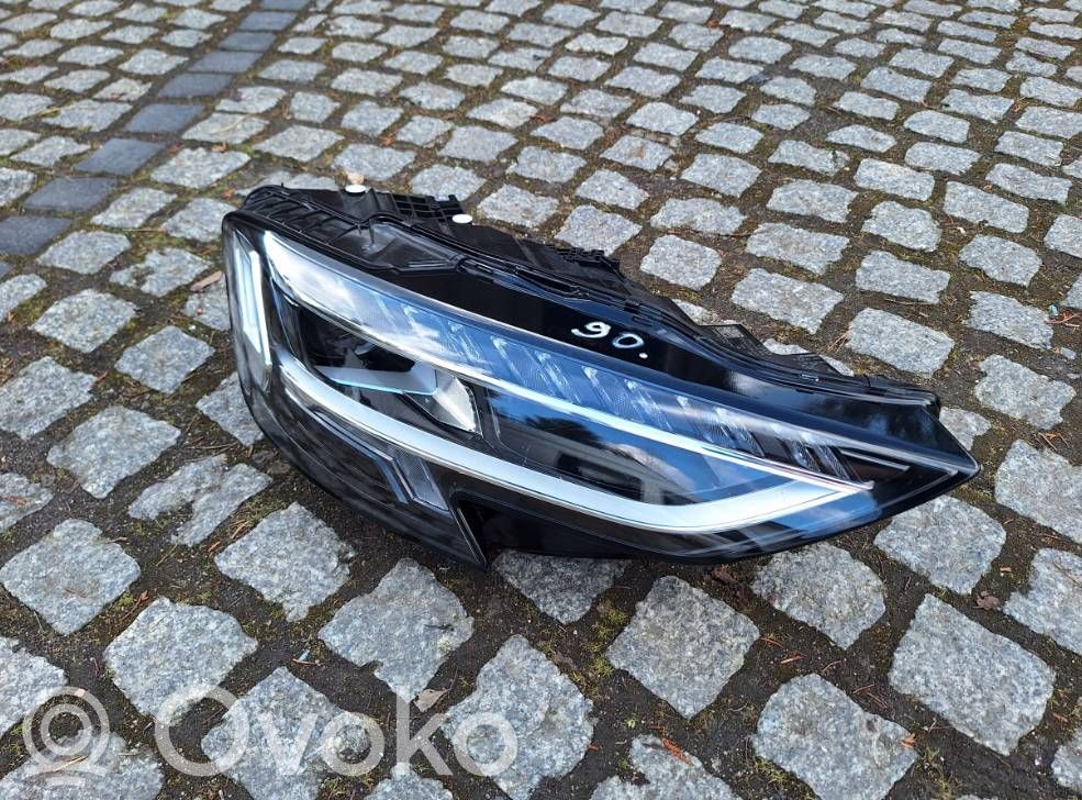Audi A8 S8 D5 Scheinwerfer 