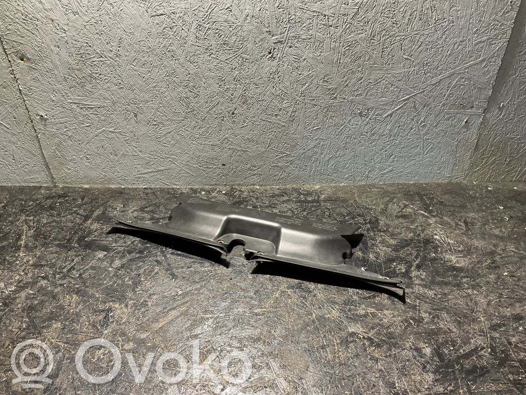 BMW X3 E83 Garniture de radiateur 