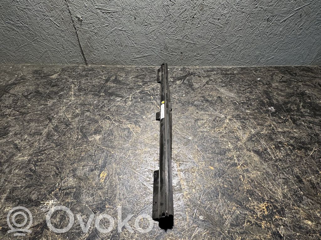 Roleta bagażnika   4L0861333