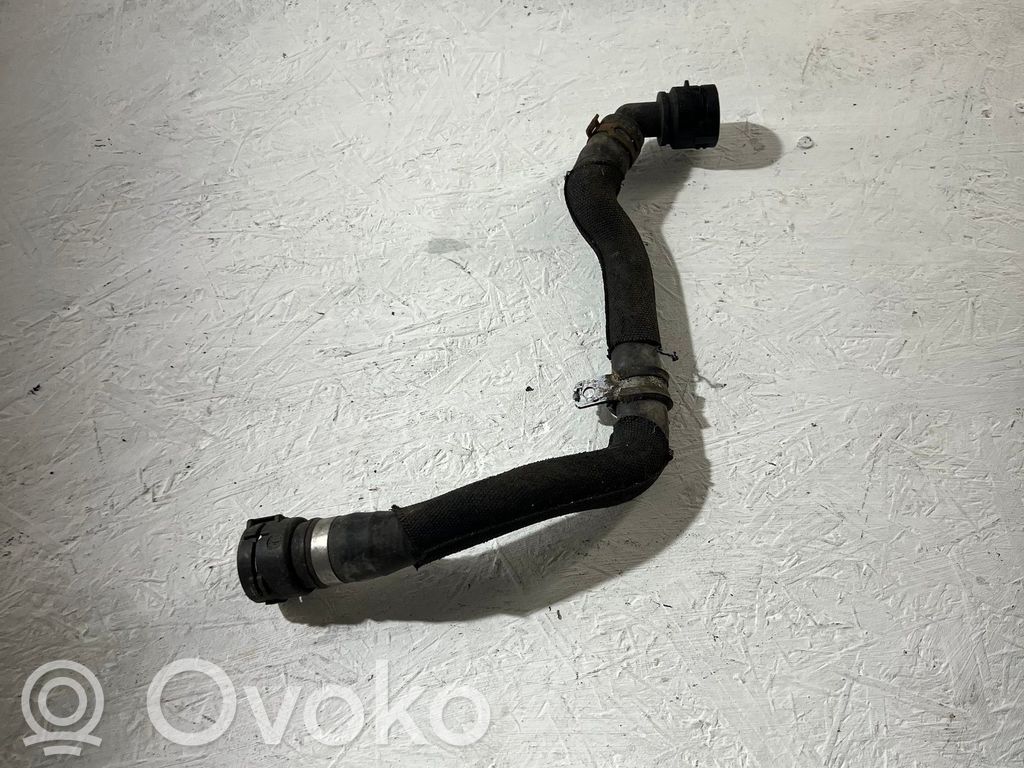 Volkswagen Golf IV Przewód / Wąż chłodnicy 