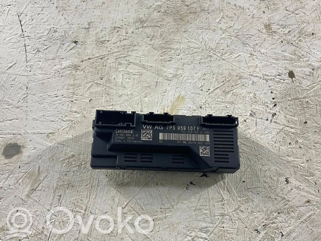 Porsche Cayenne (92A) Bagāžnieka pārsega vadības bloks 