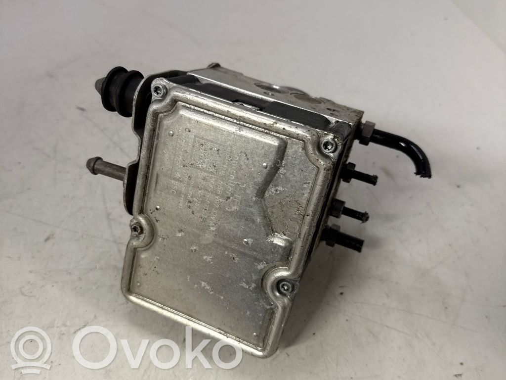 Porsche Macan (95B) ABS Pump 
