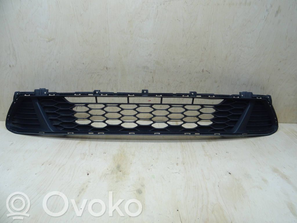 KIA Ceed Front bumper lower grill 