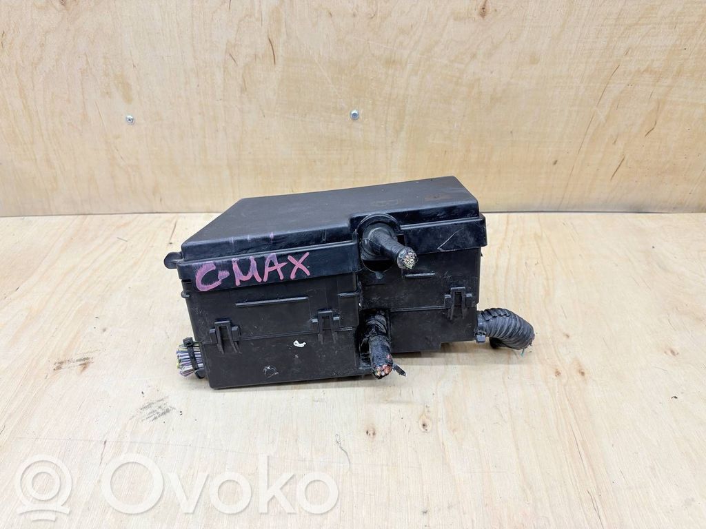 Ford C-MAX II Fuse box set 