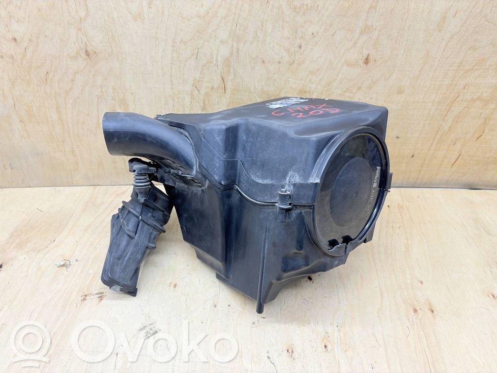 Ford C-MAX II Air filter box 