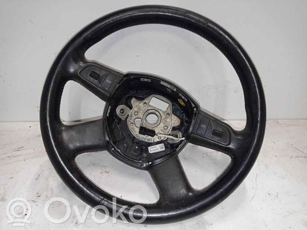 Audi A4 S4 B6 8E 8H Kierownica 